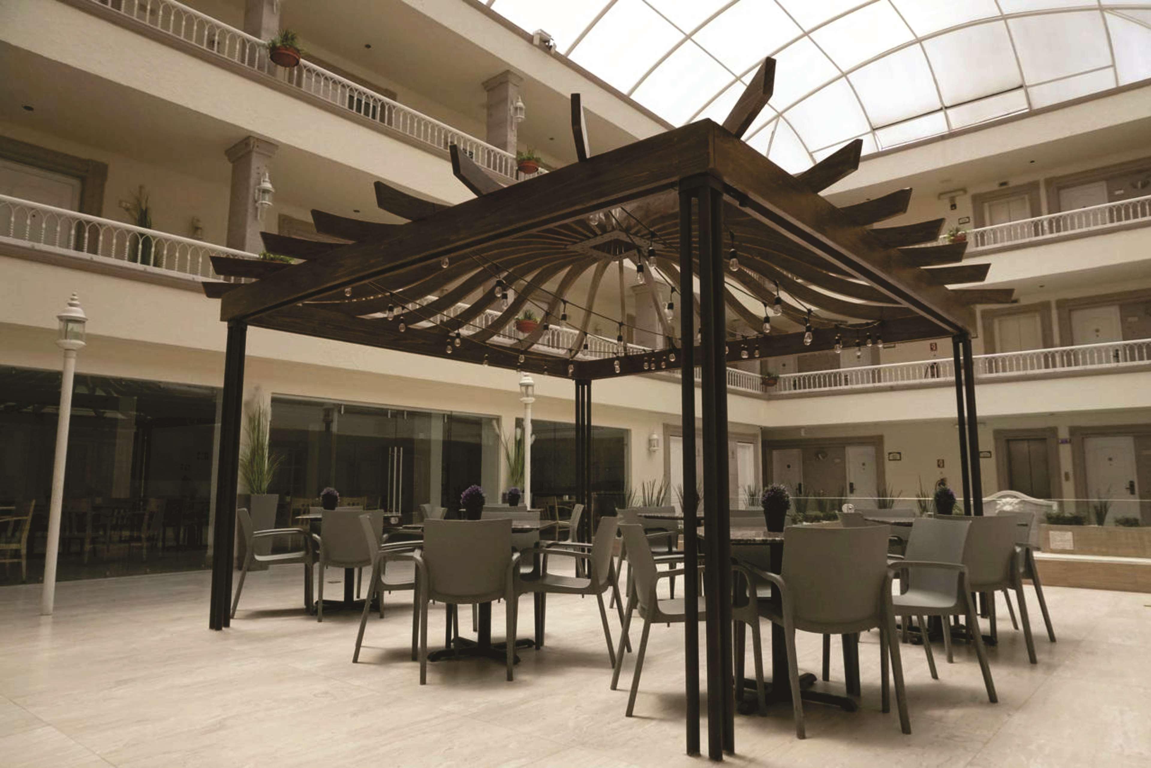 Western Colón Hotel 3*